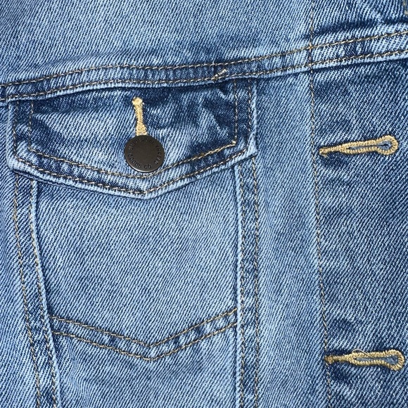 Blue jean jacket - Picture 3 of 6